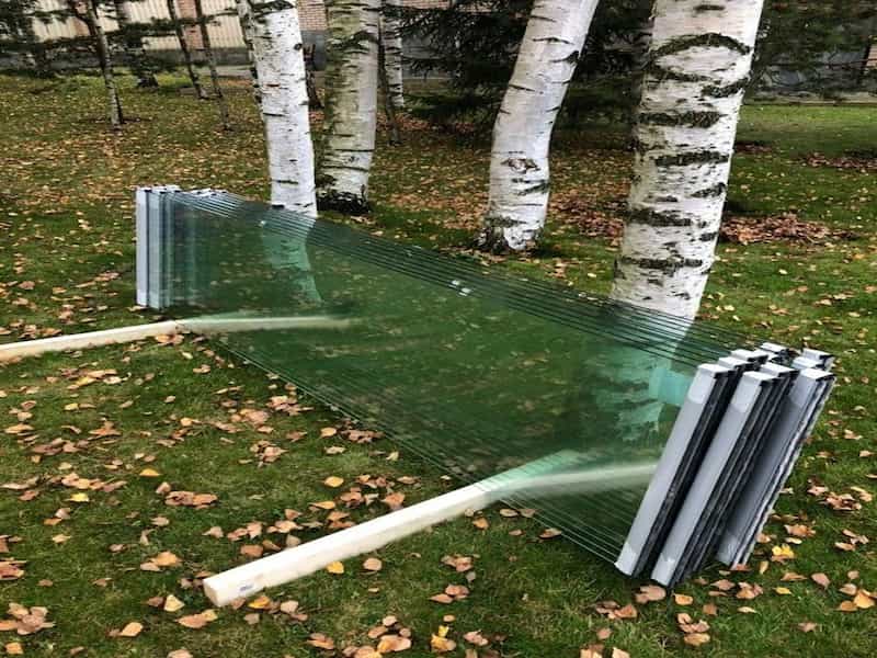 معایب شیشه بالکن