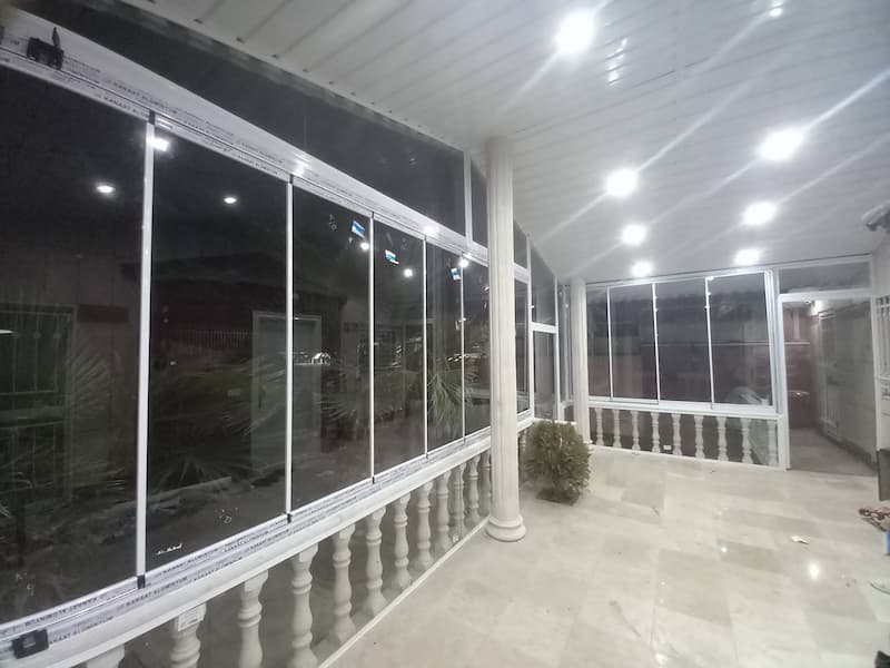 شیشه بالکن در پرند